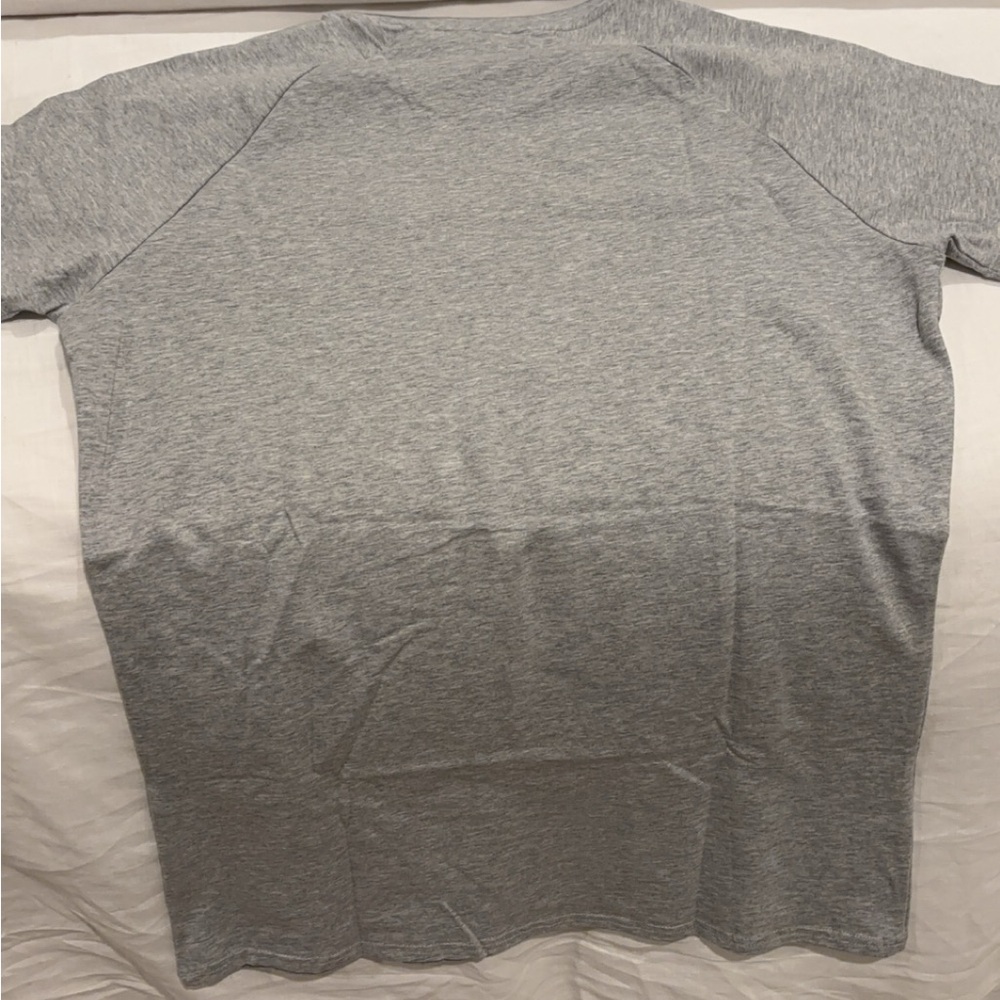 Men’s GymShark Shirt - NEW